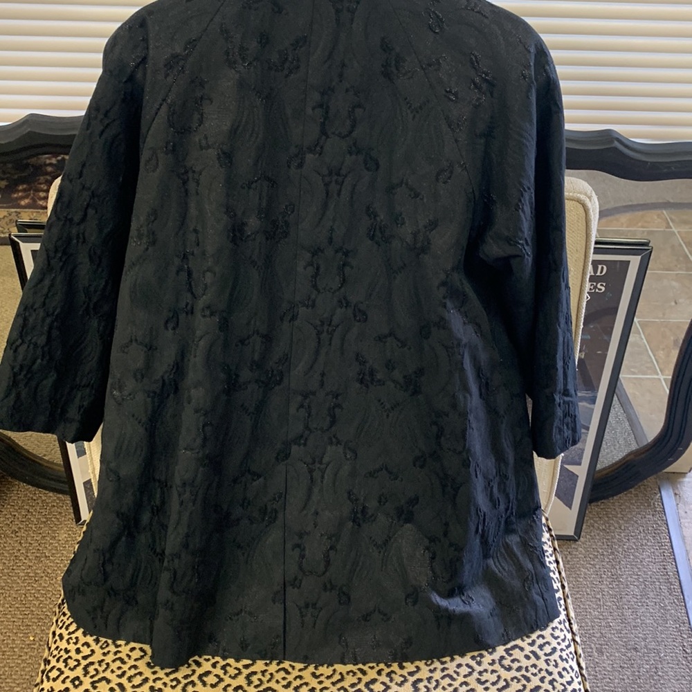 Eileen Fisher light lined jacket. - Picture 2 of 6
